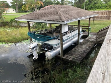 101 Happiness Ave, Lake Placid, FL 33852 - photo 4