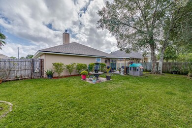 1576 Glen View St-44