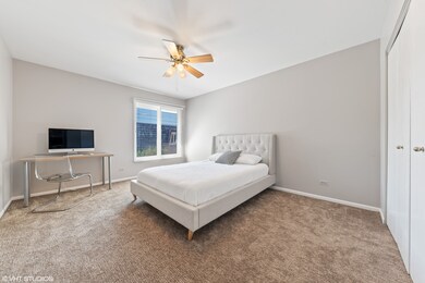 1537 Winnetka Rd unit 1537, Glenview, IL 60025 - photo 6