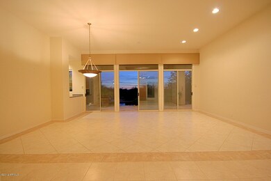 Forma Living and Dining Room