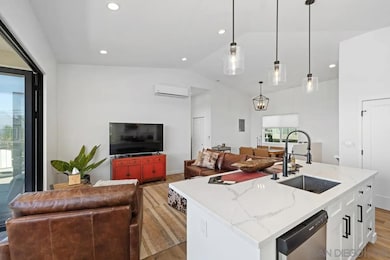 4467 Long Branch Ave, San Diego, CA 92107 - photo 6