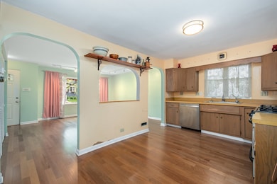 1165 Clarence Ave, Oak Park, IL 60304 - photo 6