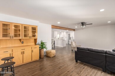 647 N 55th Place, Mesa, AZ 85205 - photo 7