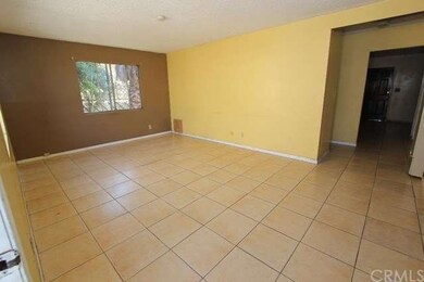 3612 Living room