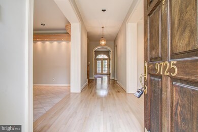 9725 Beman Woods Way, Potomac, MD 20854 - photo 4