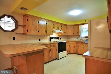 3433 Springfield Rd, Glen Rock, PA 17327 - photo 7