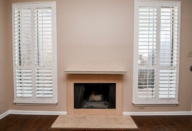 1201 Mcduffie St unit 197, Houston, TX 77019 - photo 6