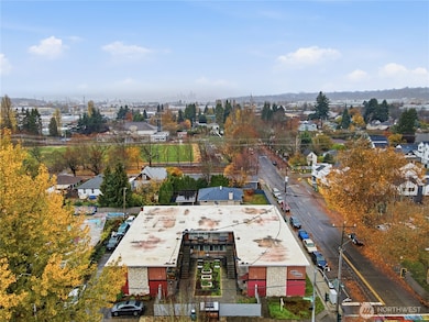 748 S Cloverdale St unit 8, Seattle, WA 98108 - photo 2