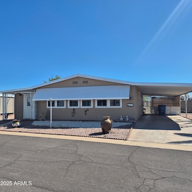 661 S Hawes Rd unit 25, Mesa, AZ 85208 - photo 2