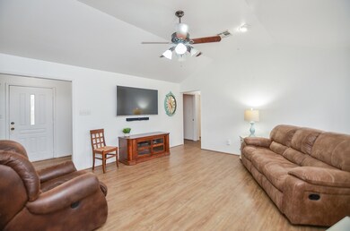 12909 Padon Rd, Needville, TX 77461 - photo 5