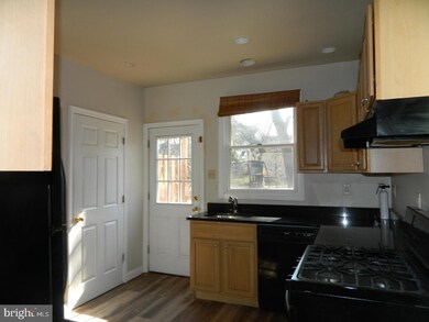 262 E Linden St, Moorestown, NJ 08057 - photo 7