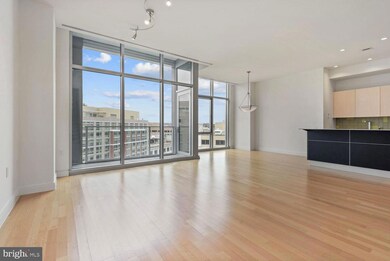 Residences at 22 West unit 9B, Washington, DC 20037 - photo 5