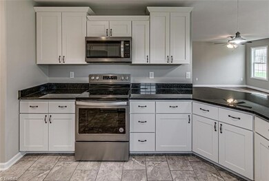 1726 Ashbrook View Ln, Asheboro, NC 27205 - photo 2