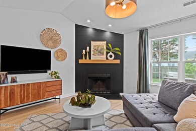 15_living room