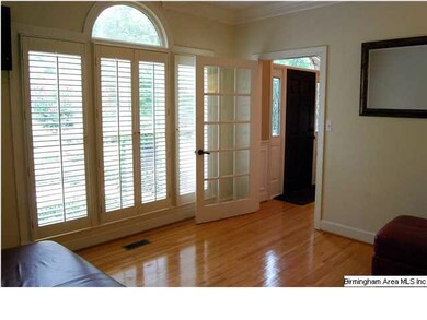 Living room/office