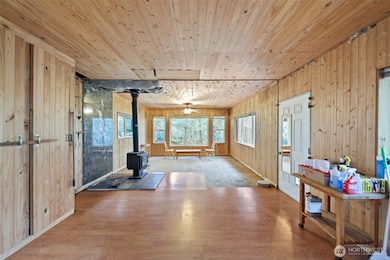 15411 Alder Mashell Rd E, Eatonville, WA 98328 - photo 4