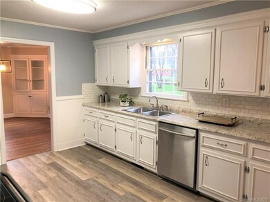 1215 Plum St unit 6, Statesville, NC 28677 - photo 4