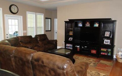 8827 NW 45th Ct, Lake Butler, FL 32054 - photo 4