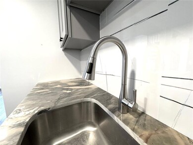 810 Monocacy St unit 208, Bethlehem, PA 18018 - photo 4