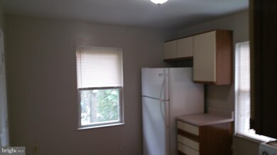 4801 Holder Ave unit 2ND FLOOR, Baltimore, MD 21214 - photo 6