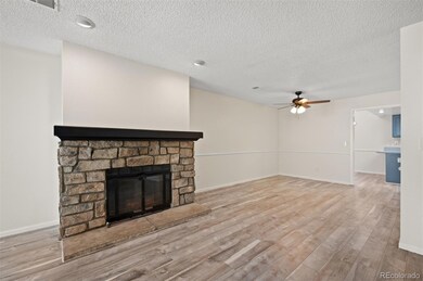 15503 E Wyoming Dr unit B, Aurora, CO 80017 - photo 4