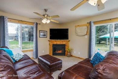 Pike - Living Room 1