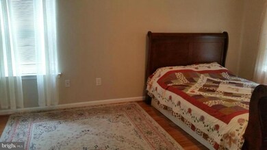 13101 Millhaven Place unit D, Germantown, MD 20874 - photo 6