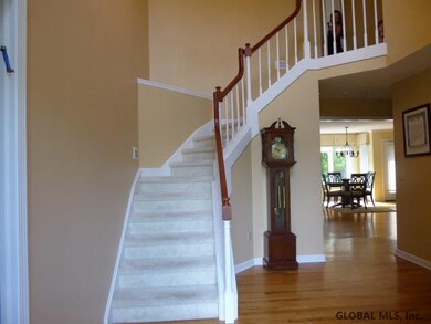 6 Whitestone Way, Slingerlands, NY 12159 - photo 2