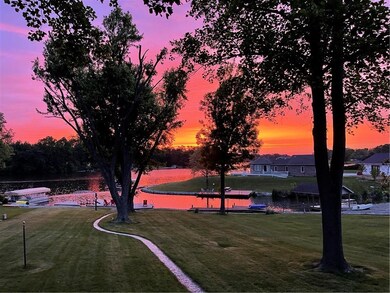 927 E Santee Dr, Greensburg, IN 47240 - photo 7