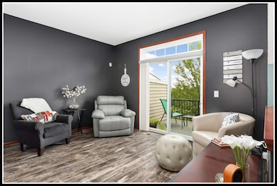 8065 Kirkwood Ln N unit 82, Maple Grove, MN 55369 - photo 6