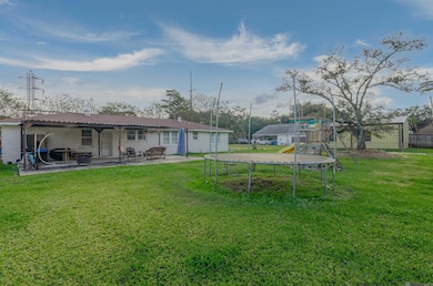 655 7th St, Port Allen, LA 70767 - photo 4