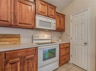 2016 SE 8th St, Moore, OK 73160 - photo 5