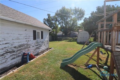 3902 Bellevue Rd, Toledo, OH 43613 - photo 7