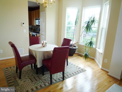 527 Kenan St, Taneytown, MD 21787 - photo 5