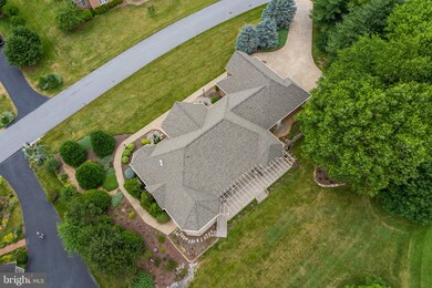 207 S Tamarac Dr, Shepherdstown, WV 25443 - photo 6