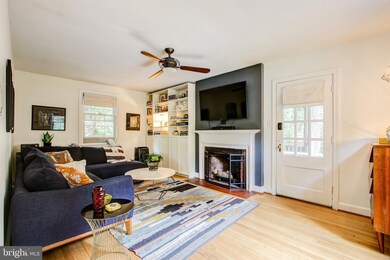 7307 Glenside Dr, Takoma Park, MD 20912 - photo 3