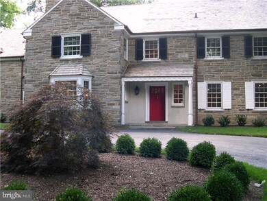 1029 Waverly Rd, Gladwyne, PA 19035 - photo 2