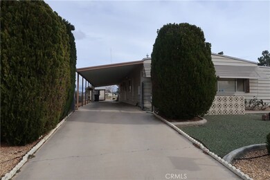 13927 Riviera Dr, Victorville, CA 92395 - photo 3