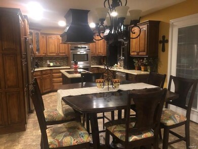 712 Lakeview Crossing, Cape Girardeau, MO 63701 - photo 4