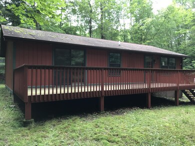 39 Tarot Ct, Hamlin, PA 18427 - photo 2