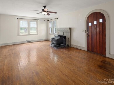 894 Old Leicester Hwy, Asheville, NC 28806 - photo 5