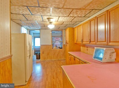 1625 Covington St, Baltimore, MD 21230 - photo 7