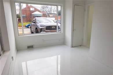 101 Emerson Ave unit Loop, Pittsburgh, PA 15215 - photo 2