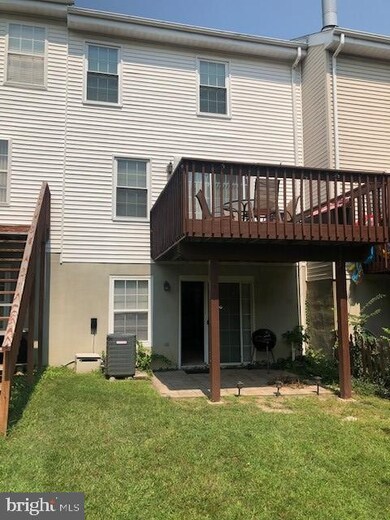 10953 Baskerville Rd, Reisterstown, MD 21136 - photo 2