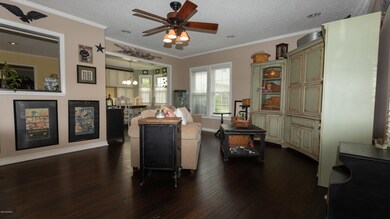 422 Wolf Laurel Ct, Jacksonville, NC 28546 - photo 5