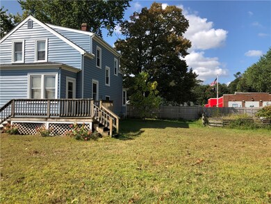 652 Oakland Beach Ave, Warwick, RI 02889 - photo 4