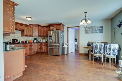 53 Mckinley Ave, Johnstown, NY 12095 - photo 5