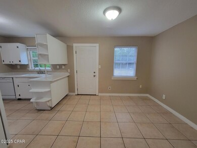 1710 Chestnut Ave, Panama City, FL 32405 - photo 4