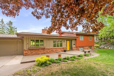 2818 E 8th St, Duluth, MN 55812 - photo 3