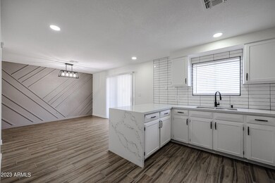 2217 N 53rd Ave, Phoenix, AZ 85035 - photo 2